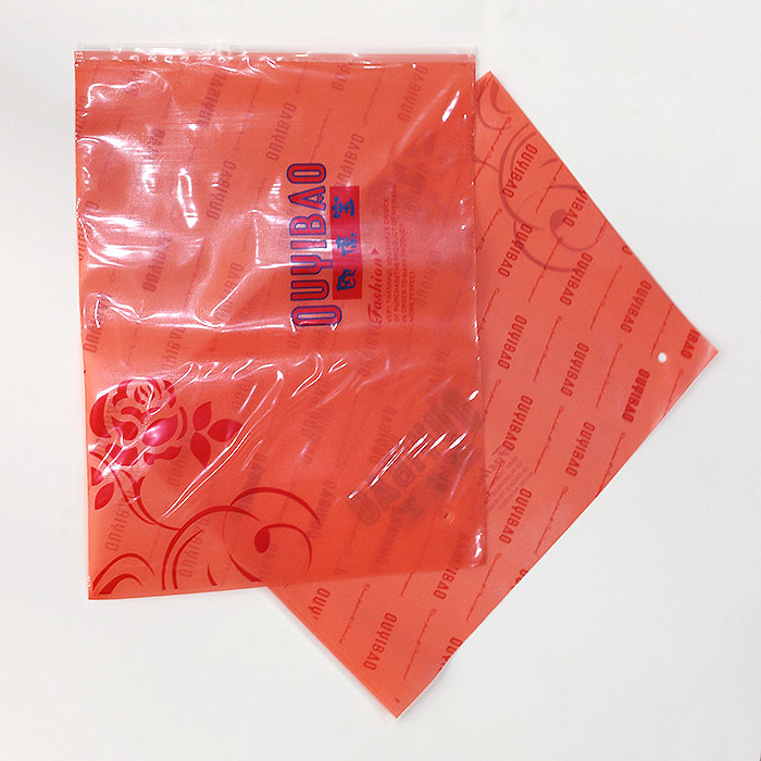 Zipper pocket