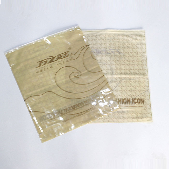 Zipper pocket
