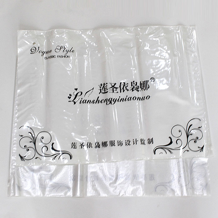 Zipper pocket