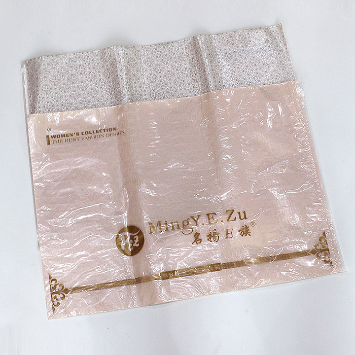 Zipper pocket