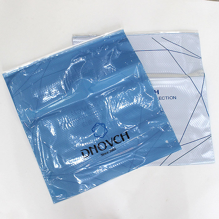 Zipper pocket