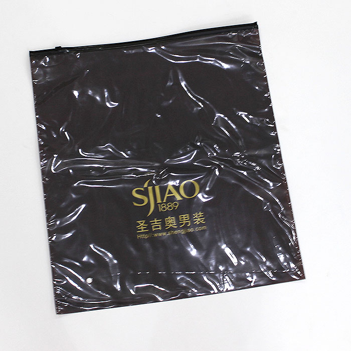 Zipper pocket