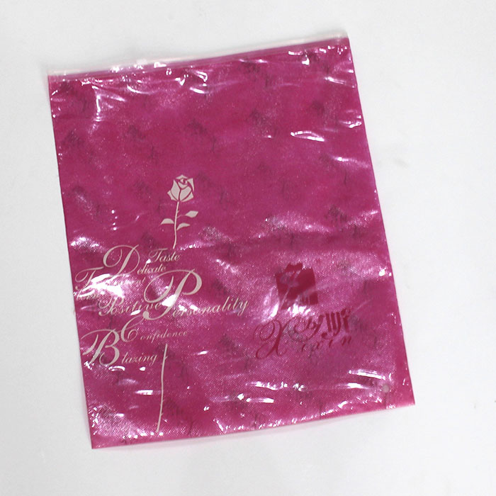 Zipper pocket