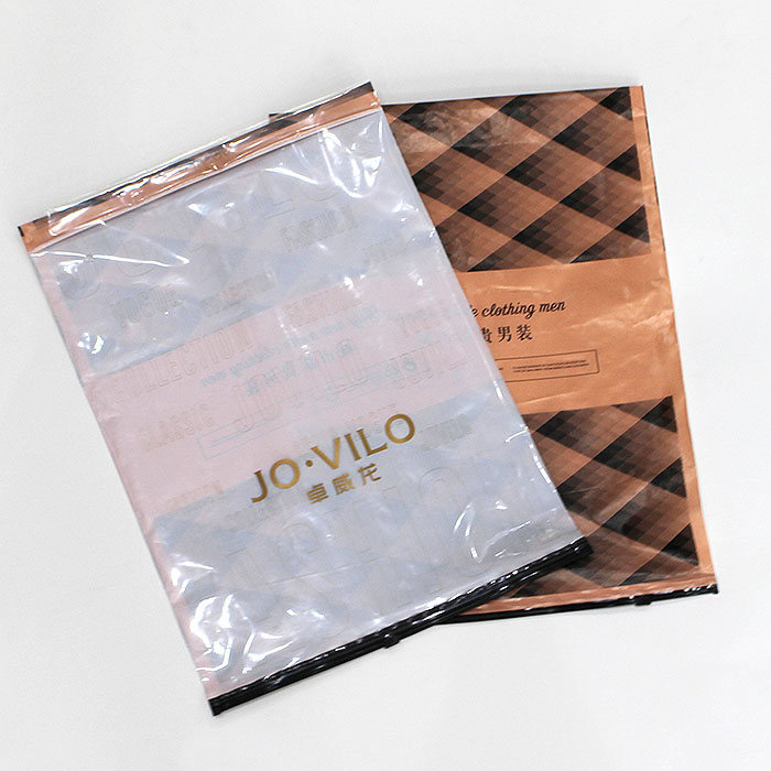 Zipper pocket