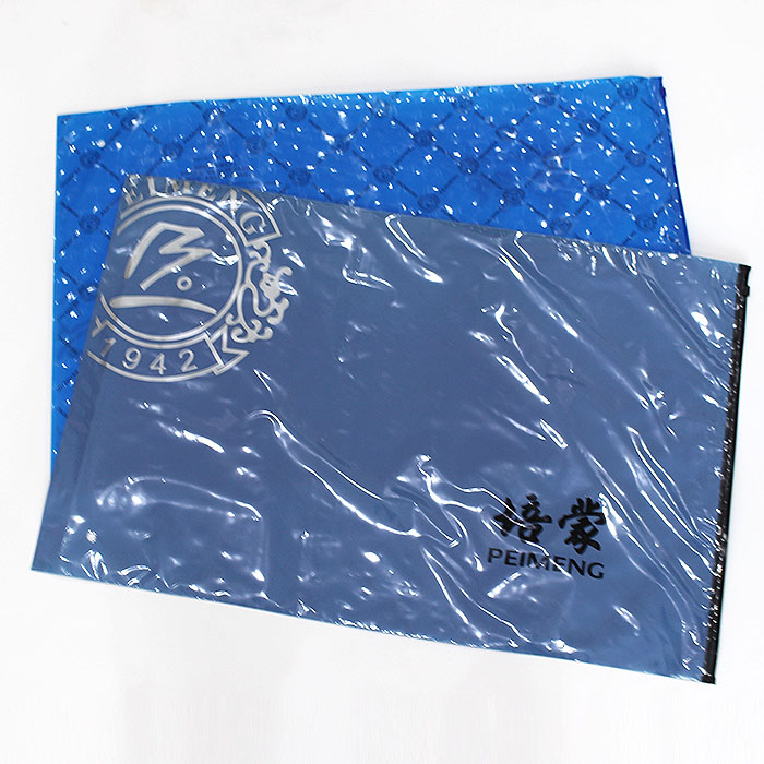 Zipper pocket