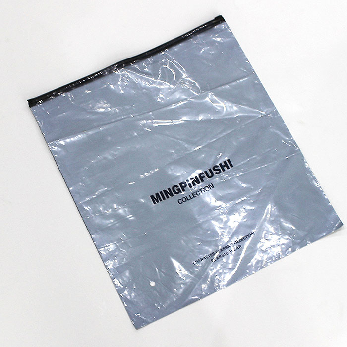 Zipper pocket