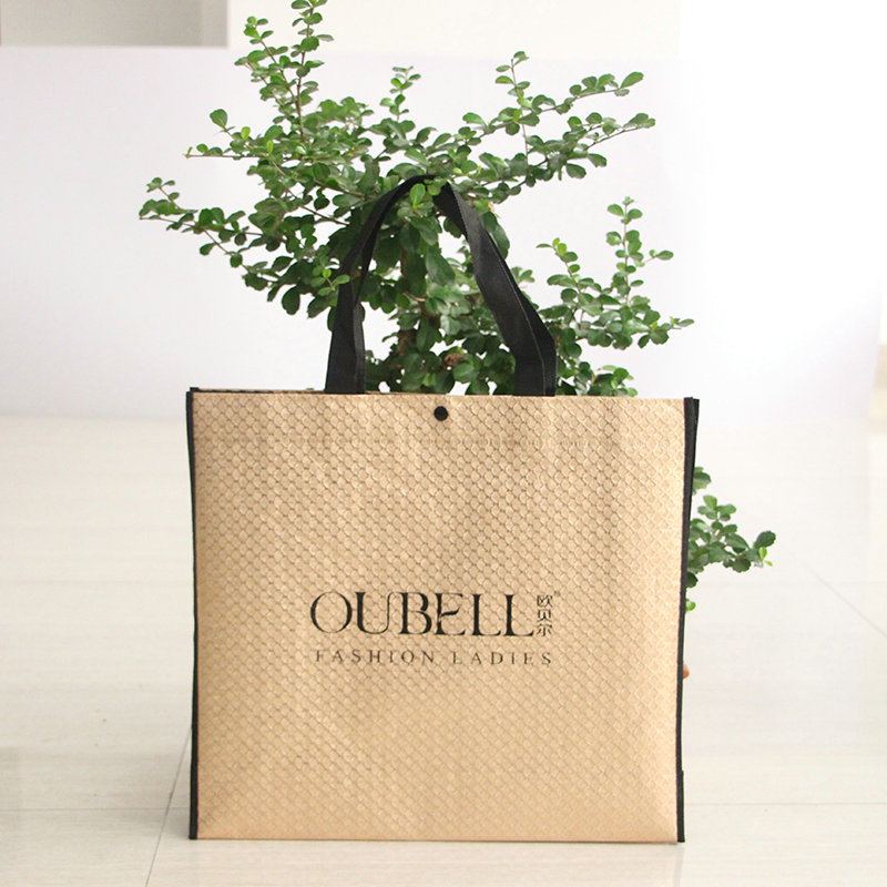 One-time forming non-woven handbag